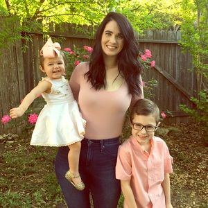 Meet your Posher, Kayla